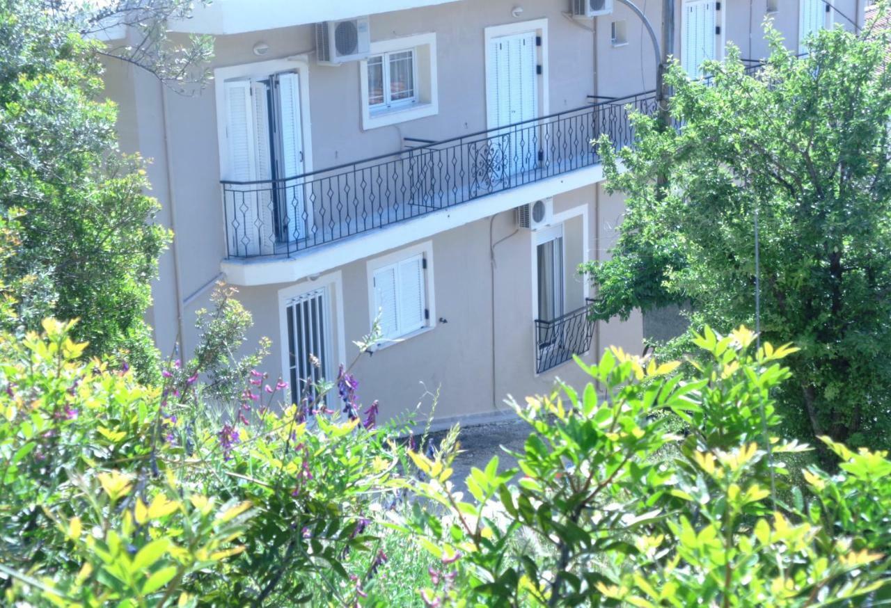 Hotel Angela Loutra Edipsou  Exterior foto
